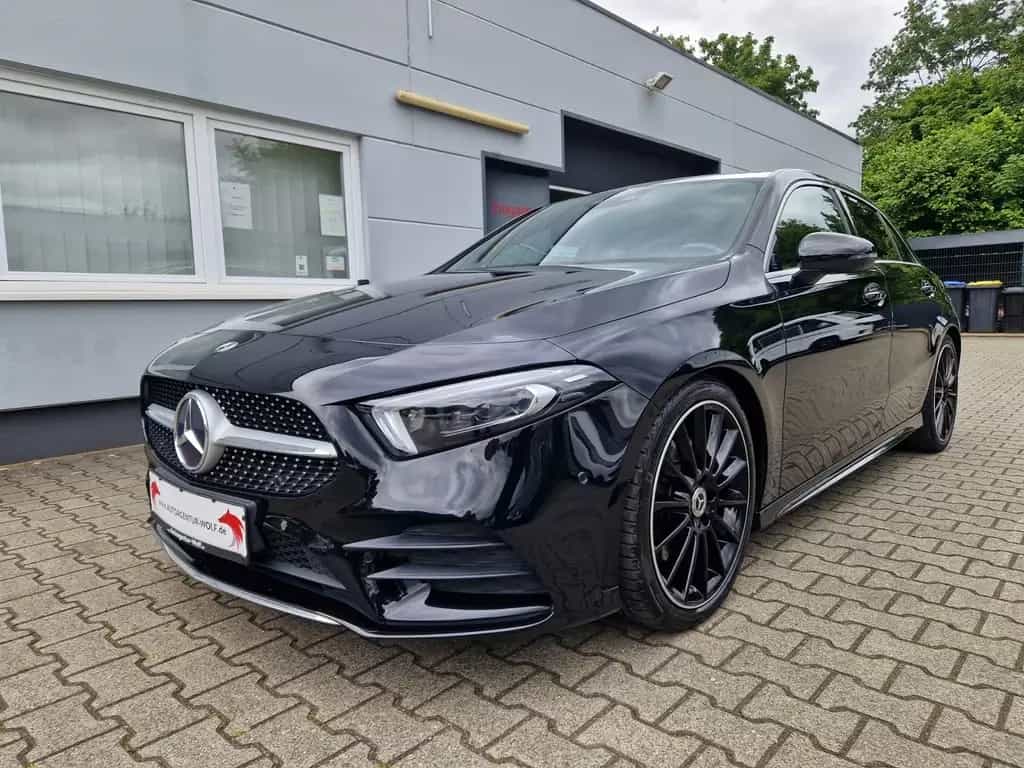 Mercedes-Benz A 220 AMG Line *R-Kamera*Standheizung 10/2019-photo-2