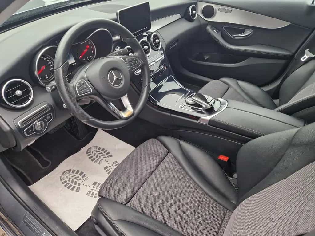 Mercedes-Benz C 180 C Limousine 180 CGI Avantgarde*Kamera*LED 07/2018-photo-14