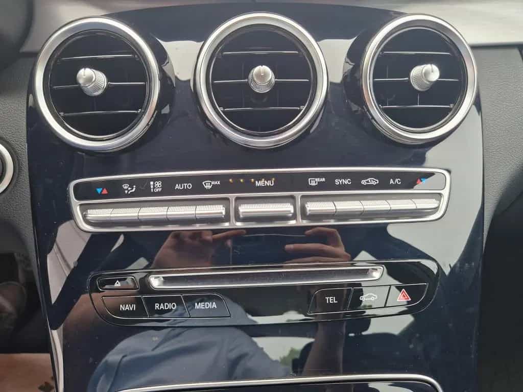 Mercedes-Benz C 180 C Limousine 180 CGI Avantgarde*Kamera*LED 07/2018-photo-29