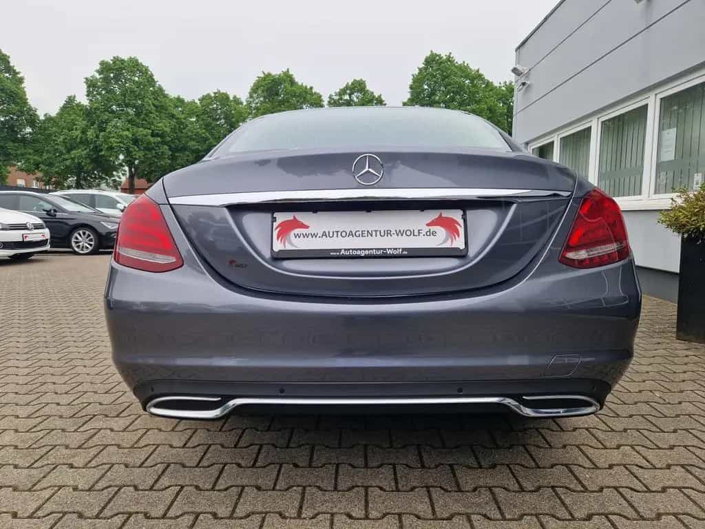 Mercedes-Benz C 180 C Limousine 180 CGI Avantgarde*Kamera*LED 07/2018-photo-4