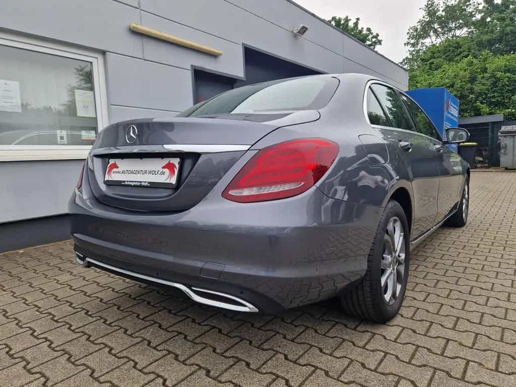 Mercedes-Benz C 180 C Limousine 180 CGI Avantgarde*Kamera*LED 07/2018-photo-7
