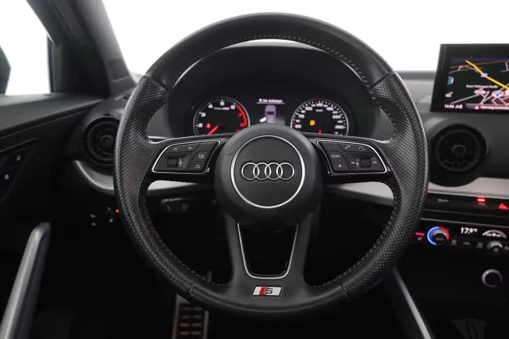 Audi Q2 1.4 TFSI S-Line LED Navi Panorama Keyless PDC 03/2018-photo-15