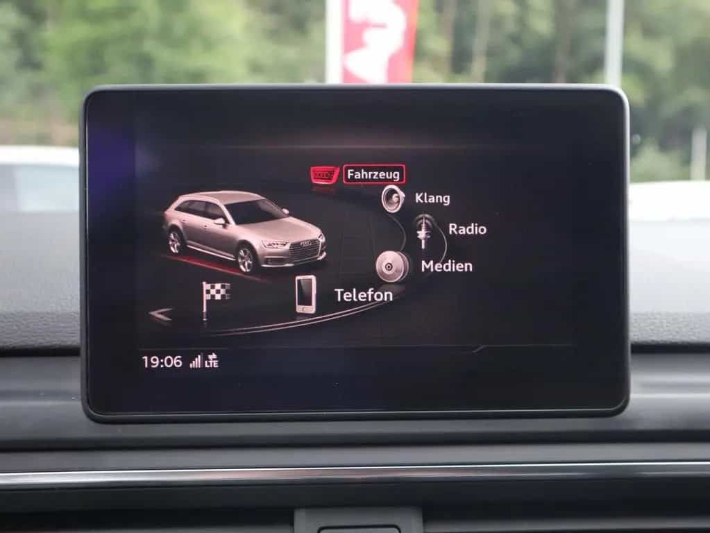 Audi A4 Avant 1.4 TFSI sport LED Navi Tempomat PDC 02/2018-photo-12