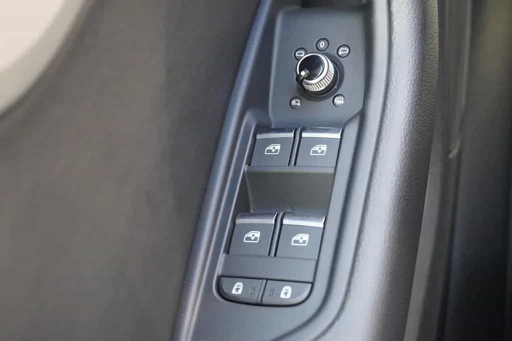 Audi A4 Avant 35 2.0 TFSI advanced LED Navi ACC Leder 02/2023-photo-20