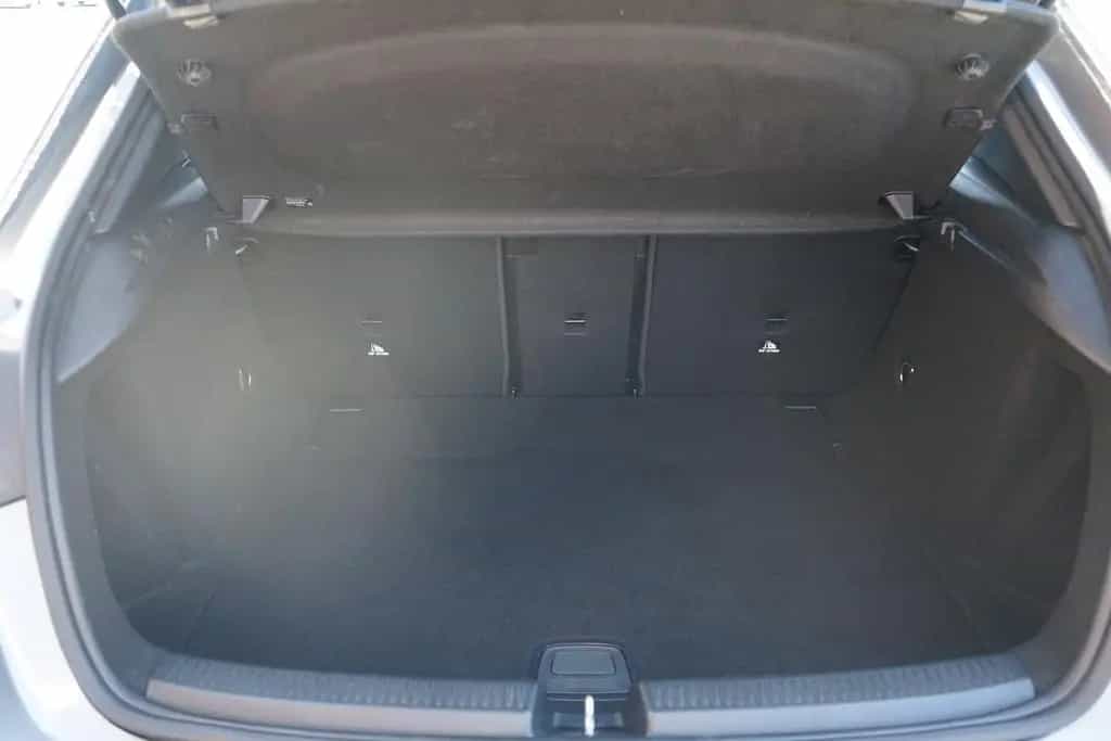 Mercedes-Benz A 220 A220 Progressive Klimaaut. LED Navi Panorama PDC 12/2018-photo-36