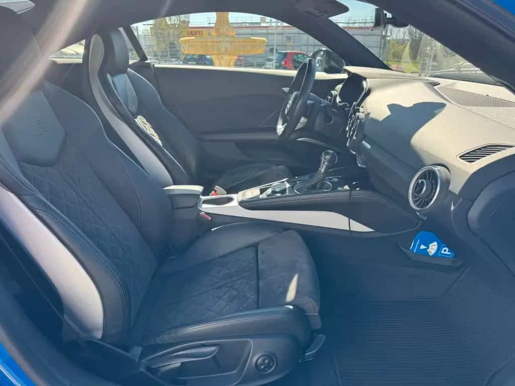 Audi TT Coupe 2.0 TFSI quattro S line Competition 02/2018-photo-11