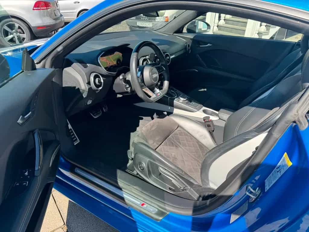 Audi TT Coupe 2.0 TFSI quattro S line Competition 02/2018-photo-6