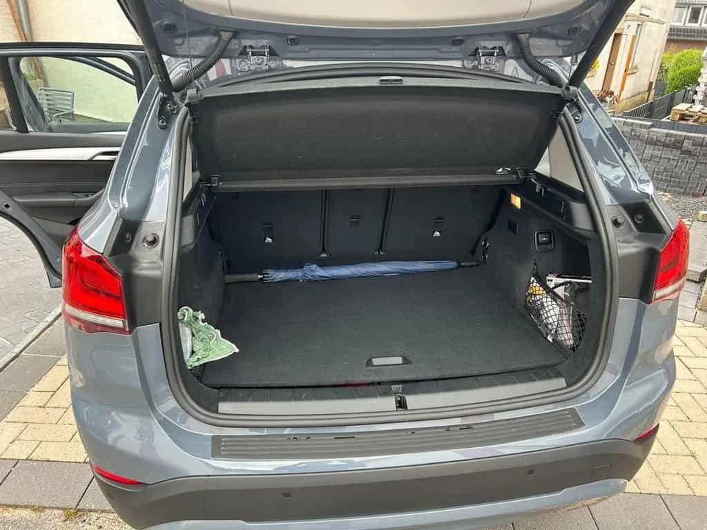 BMW X1 xDrive25e Hybrid AHK Scheckheft Unfallfrei 06/2020-photo-12