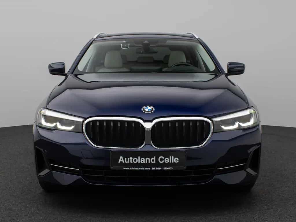 BMW 530 d xD Panoram Kamera HUD DAB HiFi SoftCl Sport 08/2020-photo-1