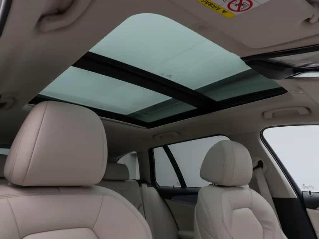 BMW 530 d xD Panoram Kamera HUD DAB HiFi SoftCl Sport 08/2020-photo-31