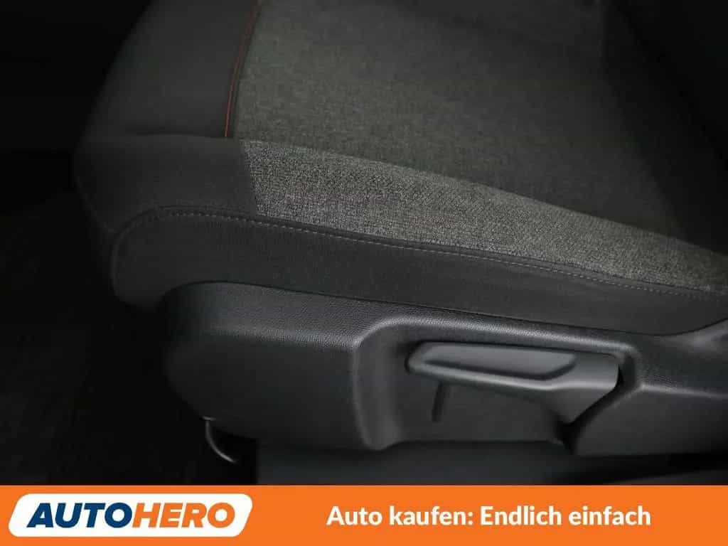 Citroën C5 Aircross 1.2 PureTech Feel Aut.*NAVI*360*TEMP 06/2020-photo-35