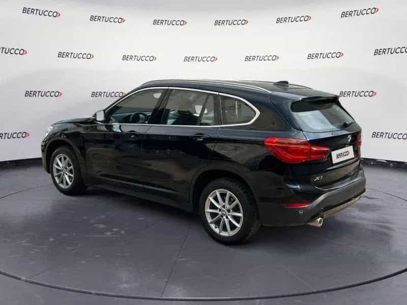 BMW X1 (F48) sDrive16d 12/2021-photo-3