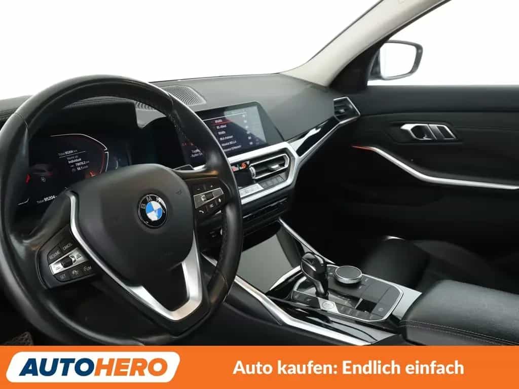 BMW 320 d Mild-Hybrid Luxury Line Aut.*NAVI*LED*CAM* 12/2020-photo-10