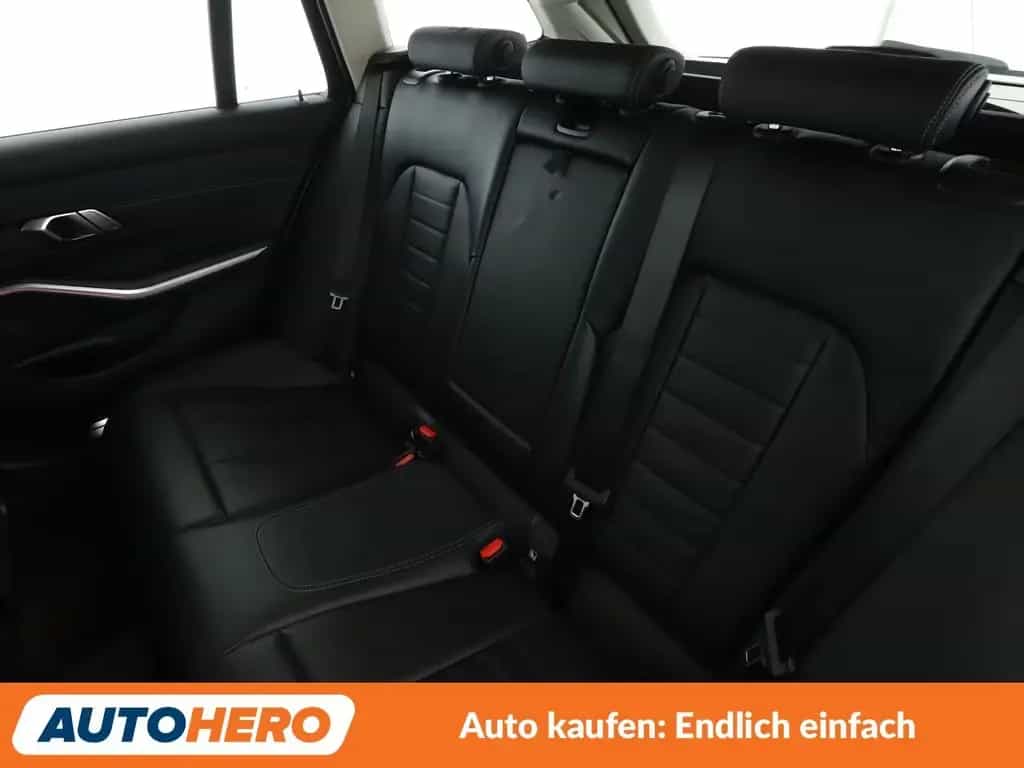 BMW 320 d Mild-Hybrid Luxury Line Aut.*NAVI*LED*CAM* 12/2020-photo-13