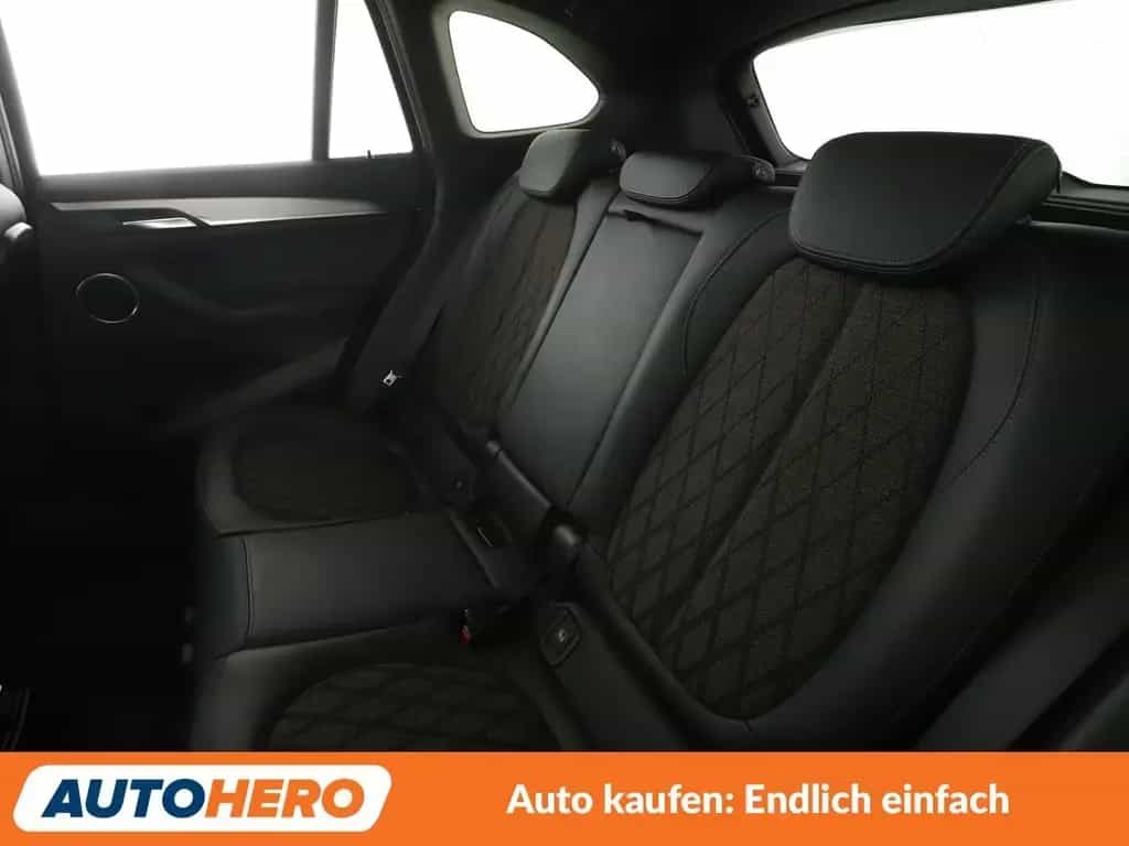 BMW X1 xDrive 18d xLine Aut.*NAVI*LED*HUD*TEMPO*CAM* 05/2016-photo-13