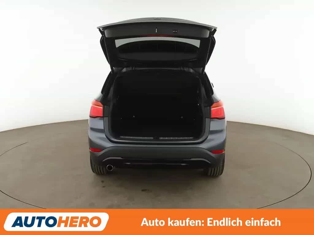 BMW X1 xDrive 18d xLine Aut.*NAVI*LED*HUD*TEMPO*CAM* 05/2016-photo-16