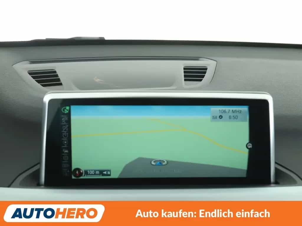 BMW X1 xDrive 18d xLine Aut.*NAVI*LED*HUD*TEMPO*CAM* 05/2016-photo-21