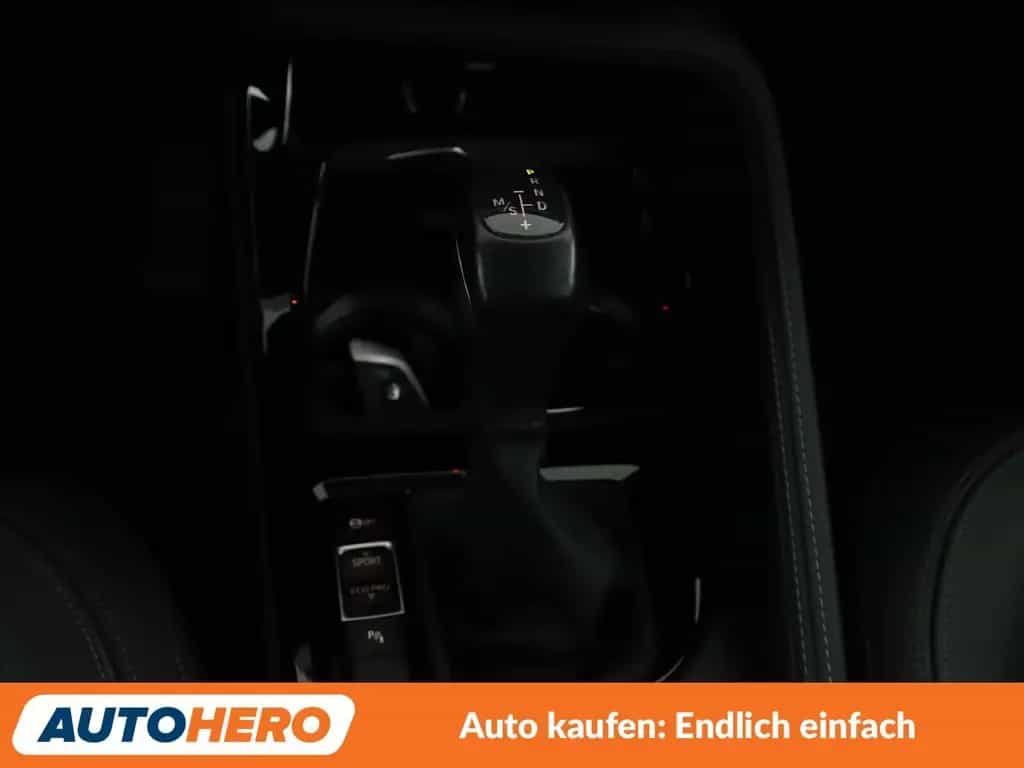 BMW X1 xDrive 18d xLine Aut.*NAVI*LED*HUD*TEMPO*CAM* 05/2016-photo-23