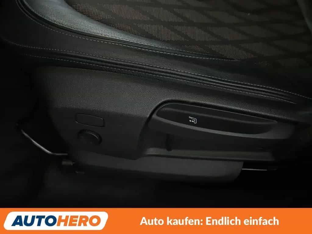 BMW X1 xDrive 18d xLine Aut.*NAVI*LED*HUD*TEMPO*CAM* 05/2016-photo-28