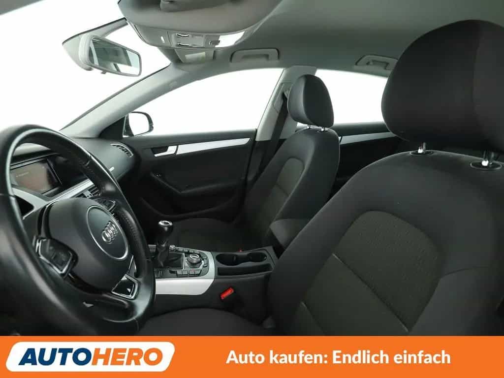 Audi A5 Sportback 1.8 TFSI*NAVI*TEMPO*PDC*SHZ*KLIMA* 12/2016-photo-9