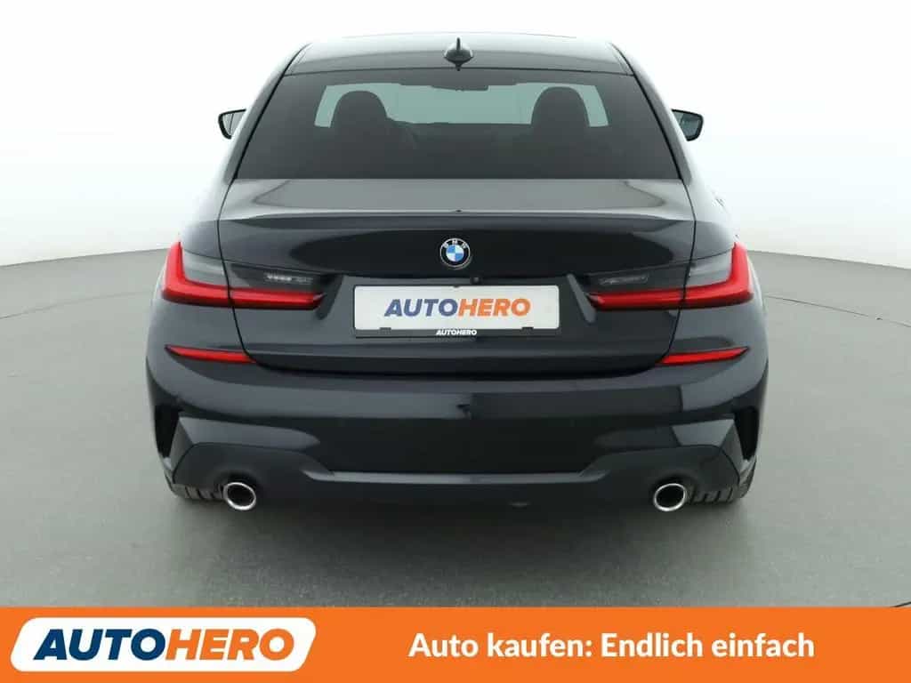 BMW 320 d xDrive M Sport Aut.*NAVI*LASER*HUD*H&K*CAM* 05/2019-photo-4