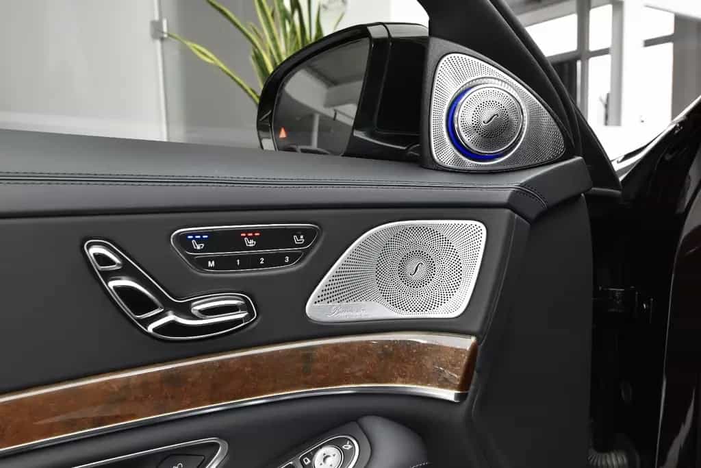Mercedes-Benz S 500 S500 *3D Burmester* LNP 157.276,35* Rubinschwarz 04/2013-photo-1