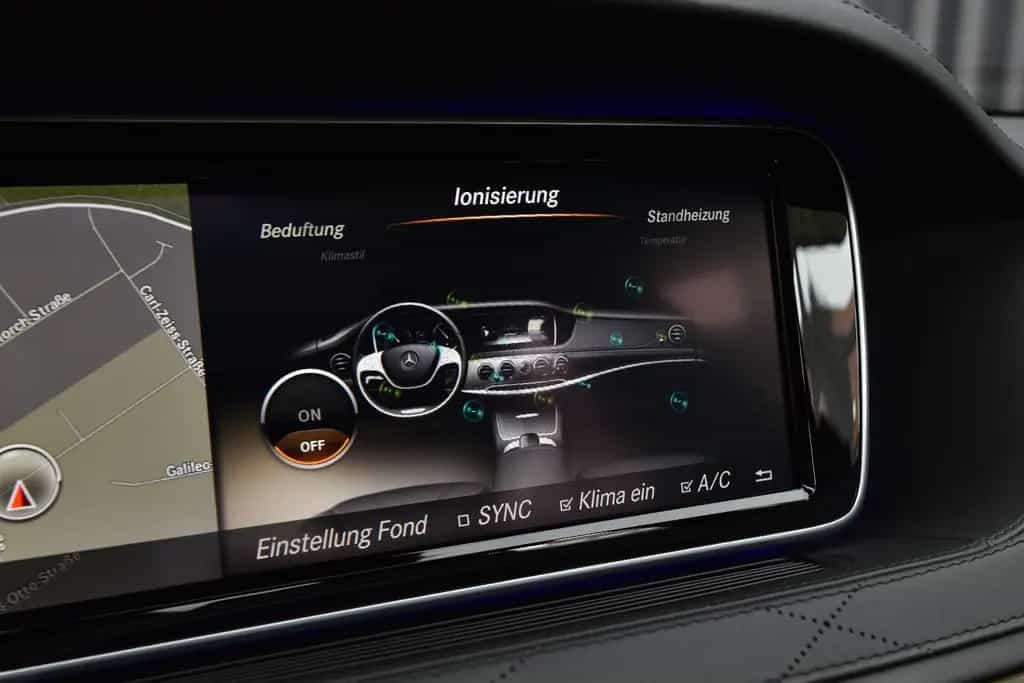 Mercedes-Benz S 500 S500 *3D Burmester* LNP 157.276,35* Rubinschwarz 04/2013-photo-37
