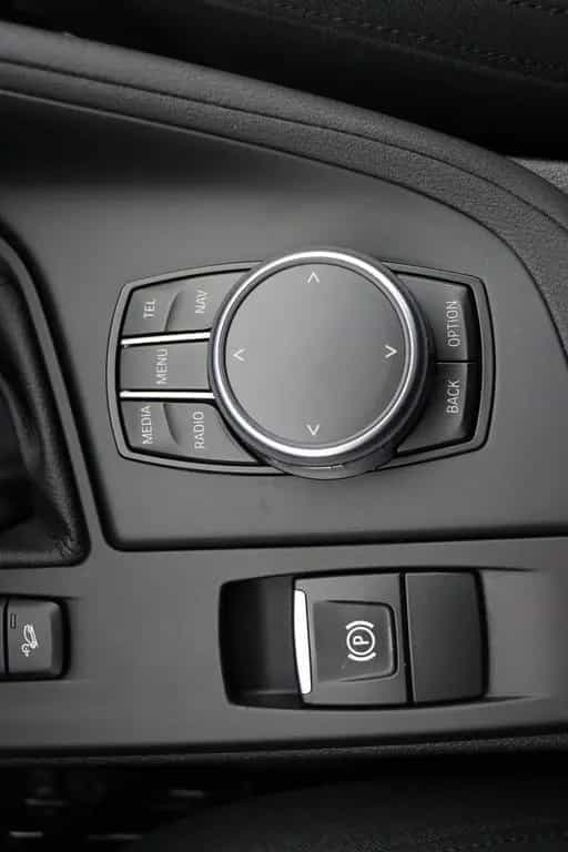 BMW X1 20d xDrive Advantage l NAVI l KAMERA l LED l 11/2016-photo-18