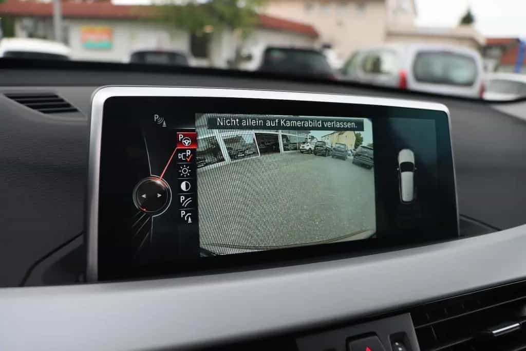 BMW X1 20d xDrive Advantage l NAVI l KAMERA l LED l 11/2016-photo-20