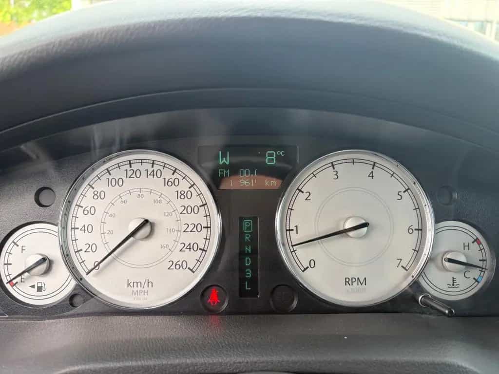 Chrysler 300C Touring 3.5 V6 06/2007-photo-13