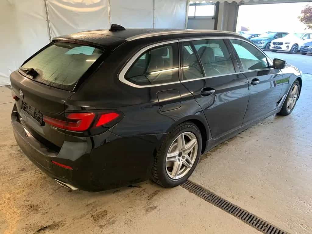 BMW 520 d Touring LED/NAVI/LEDER/DAB 10/2020-photo-3