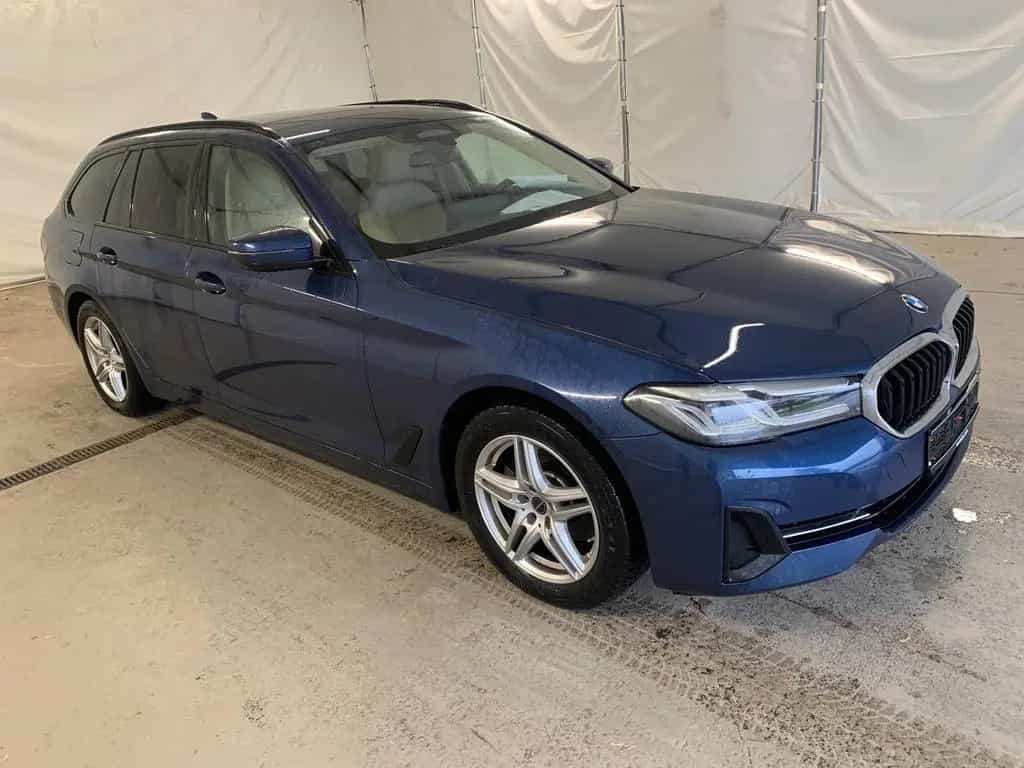 BMW 520 d T xDr ACC+/LEDER/COCKP-PRO/LED+/360°KAM 12/2020-photo-1
