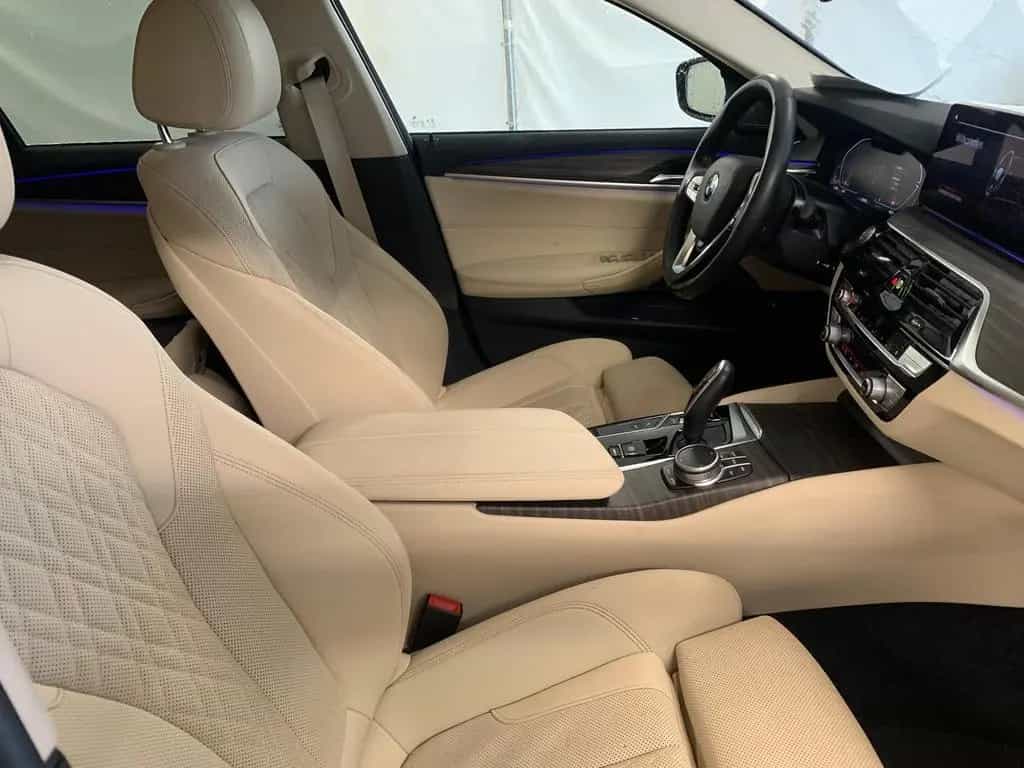BMW 520 d T xDr ACC+/LEDER/COCKP-PRO/LED+/360°KAM 12/2020-photo-2