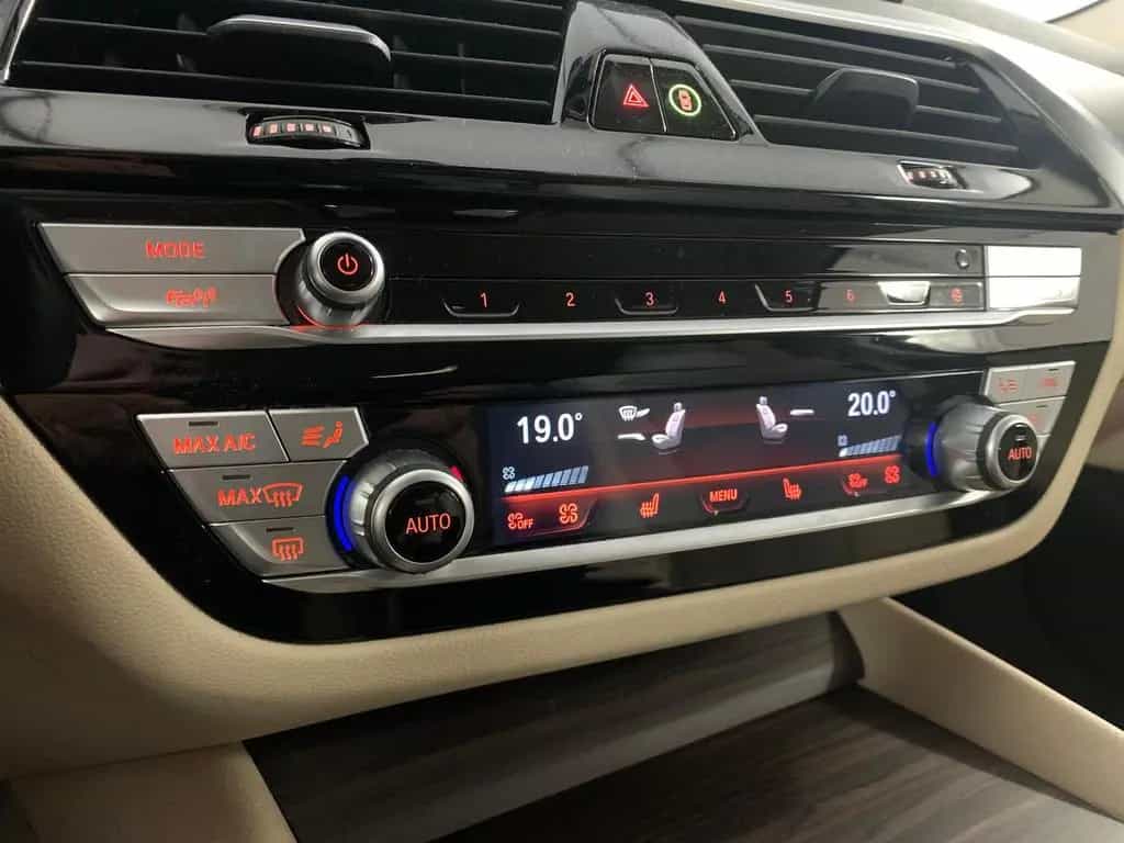 BMW 520 d T xDr ACC+/LEDER/COCKP-PRO/LED+/360°KAM 12/2020-photo-9
