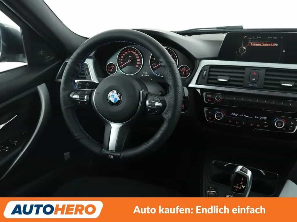 BMW 330 i Advantage Aut.*NAVI*PDC*LED*ACC*ALU* 04/2017-photo-12