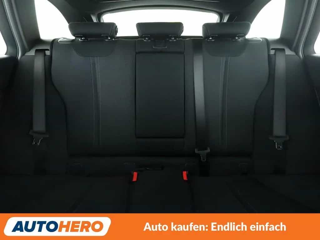 BMW 330 i Advantage Aut.*NAVI*PDC*LED*ACC*ALU* 04/2017-photo-15