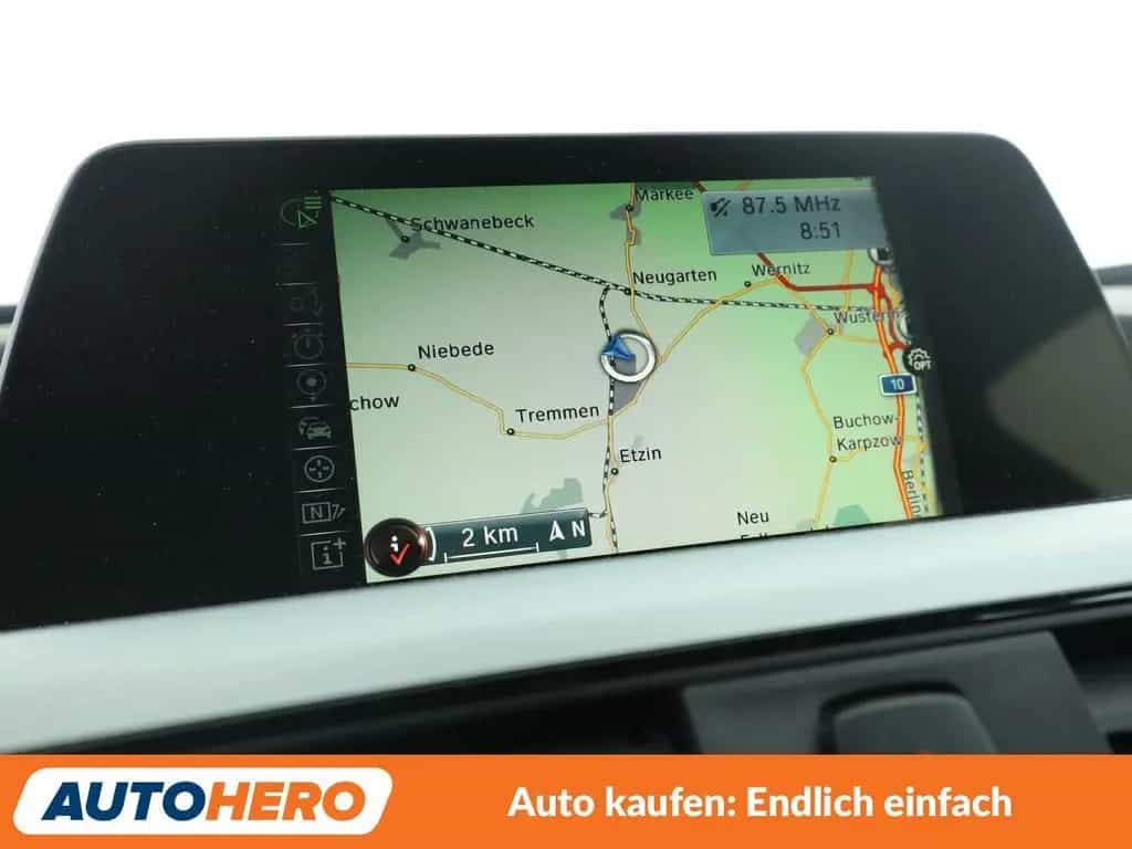 BMW 330 i Advantage Aut.*NAVI*PDC*LED*ACC*ALU* 04/2017-photo-21