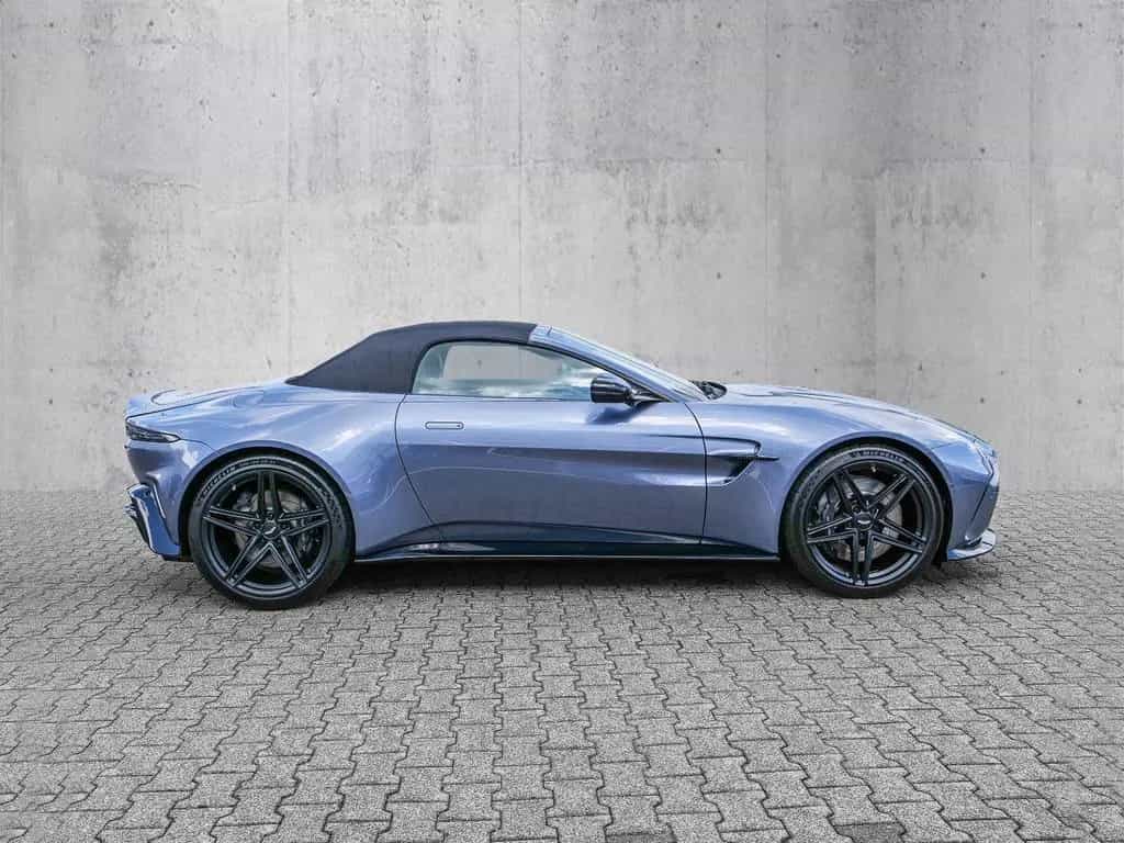Aston Martin V8 Vantage Roadster Concours Blue 03/2026-photo-10