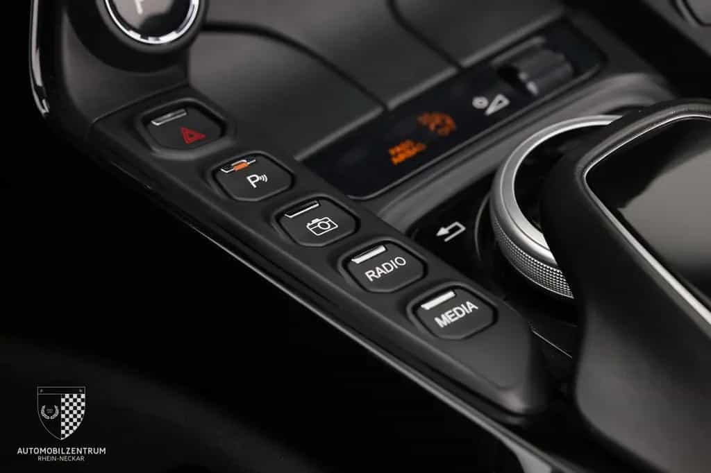 Aston Martin V8 Vantage Roadster SportsPlusPack/BlackPack/PPF 08/2021-photo-21