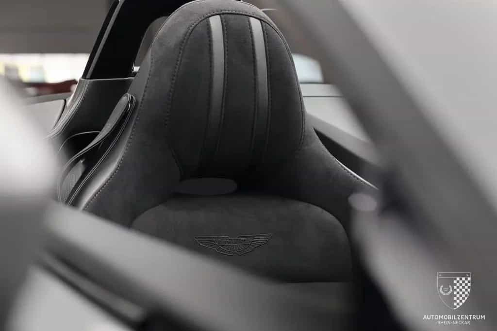 Aston Martin V8 Vantage Roadster SportsPlusPack/BlackPack/PPF 08/2021-photo-9