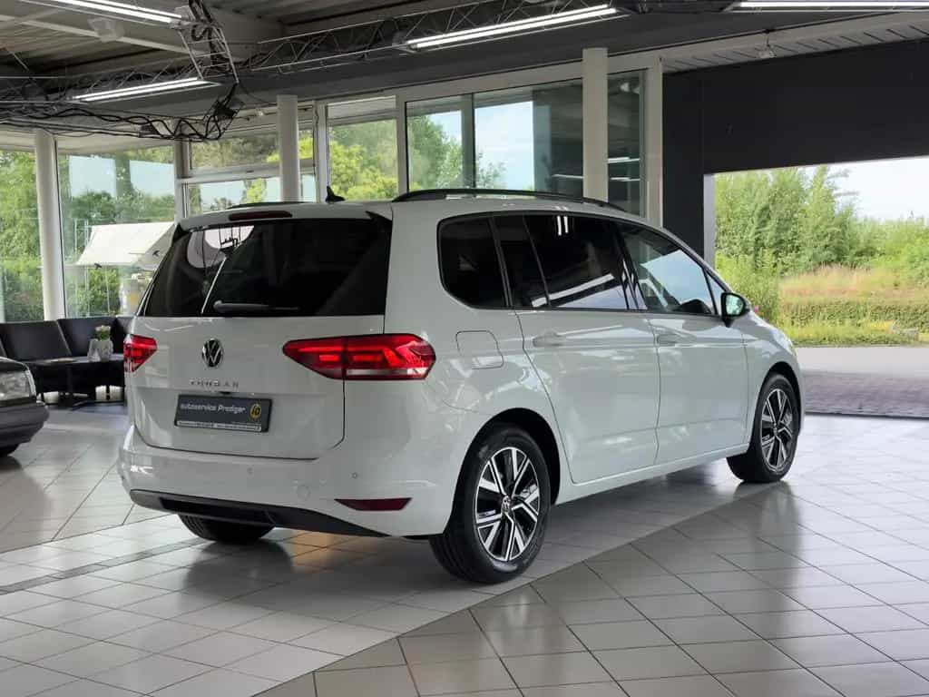 Volkswagen Touran *ACC*7-SITZER*LED*PANORAMA*KAMERA* 11/2024-photo-13