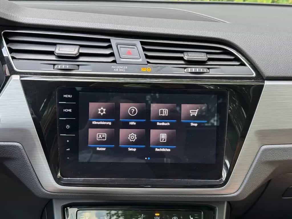 Volkswagen Touran *ACC*7-SITZER*LED*PANORAMA*KAMERA* 11/2024-photo-46