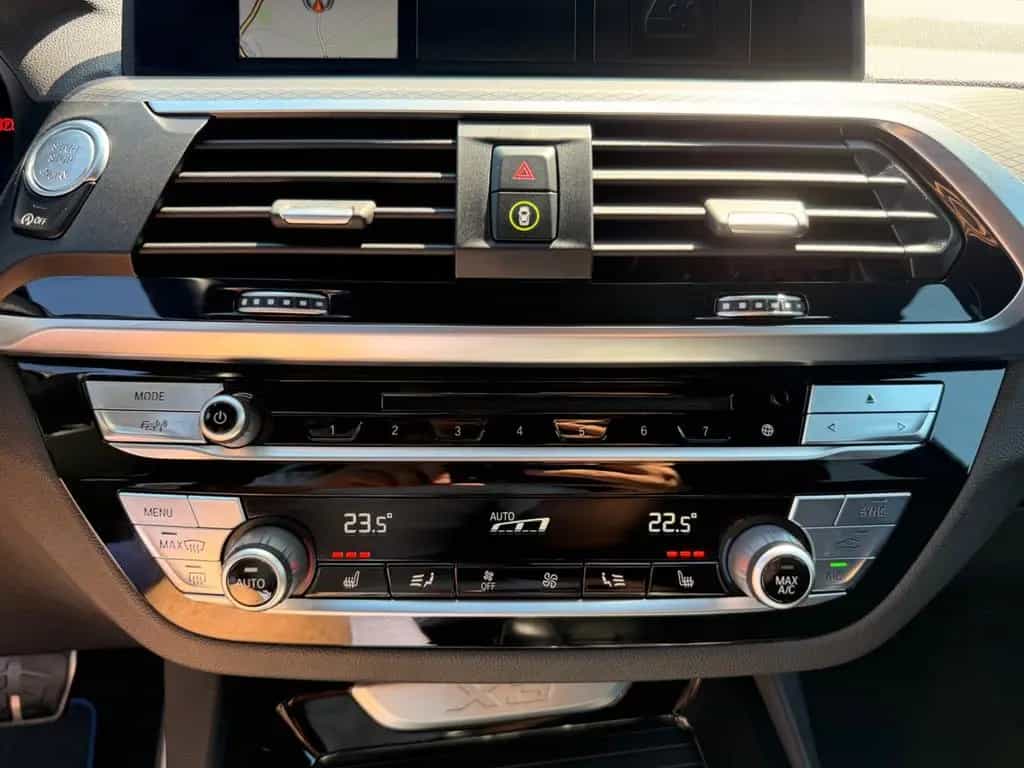 BMW X3 xDrive 20 d M Sport LED+ACC+19"ALU+NAVI 08/2018-photo-9