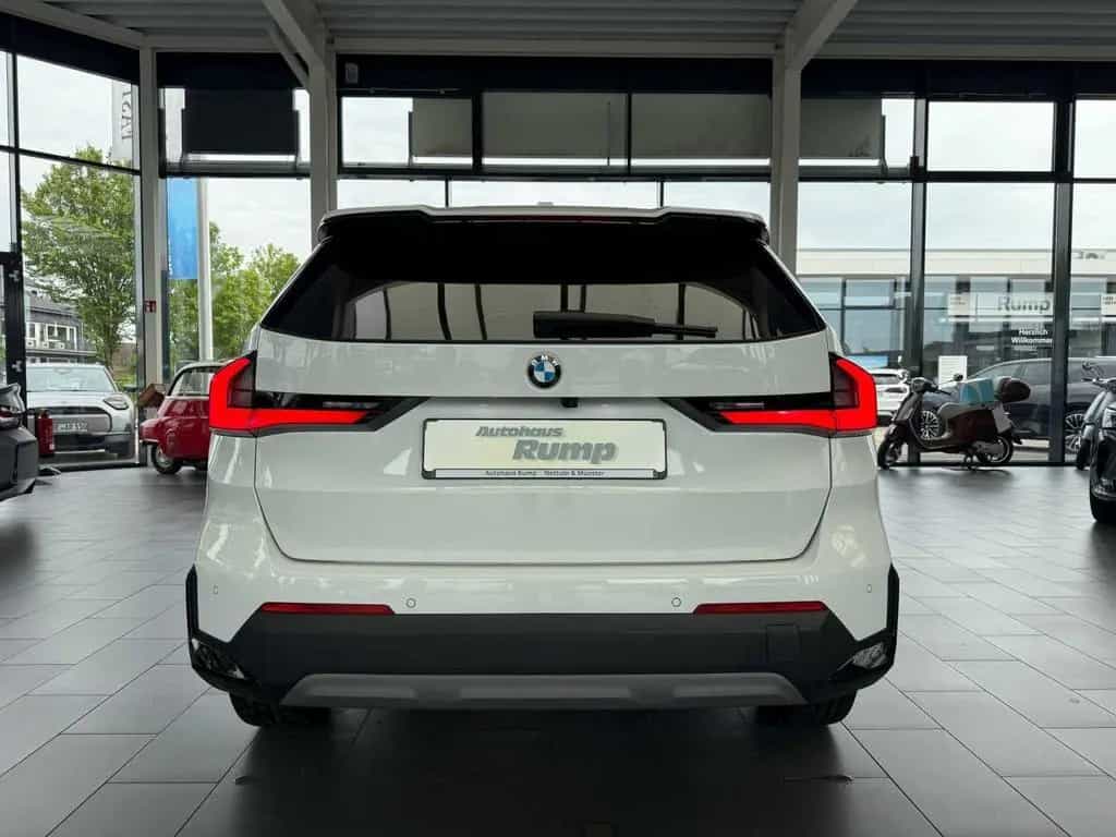 BMW X1 sDrive18i AHK,Adapt.LED,NAVI,RFK 09/2024-photo-5