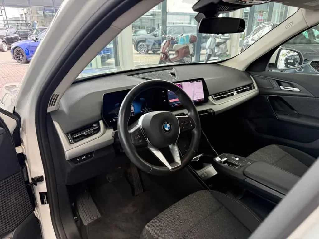 BMW X1 sDrive18i AHK,Adapt.LED,NAVI,RFK 09/2024-photo-8