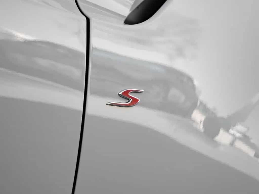 Aston Martin V8 Vantage Vantage S Roadster null-photo-19