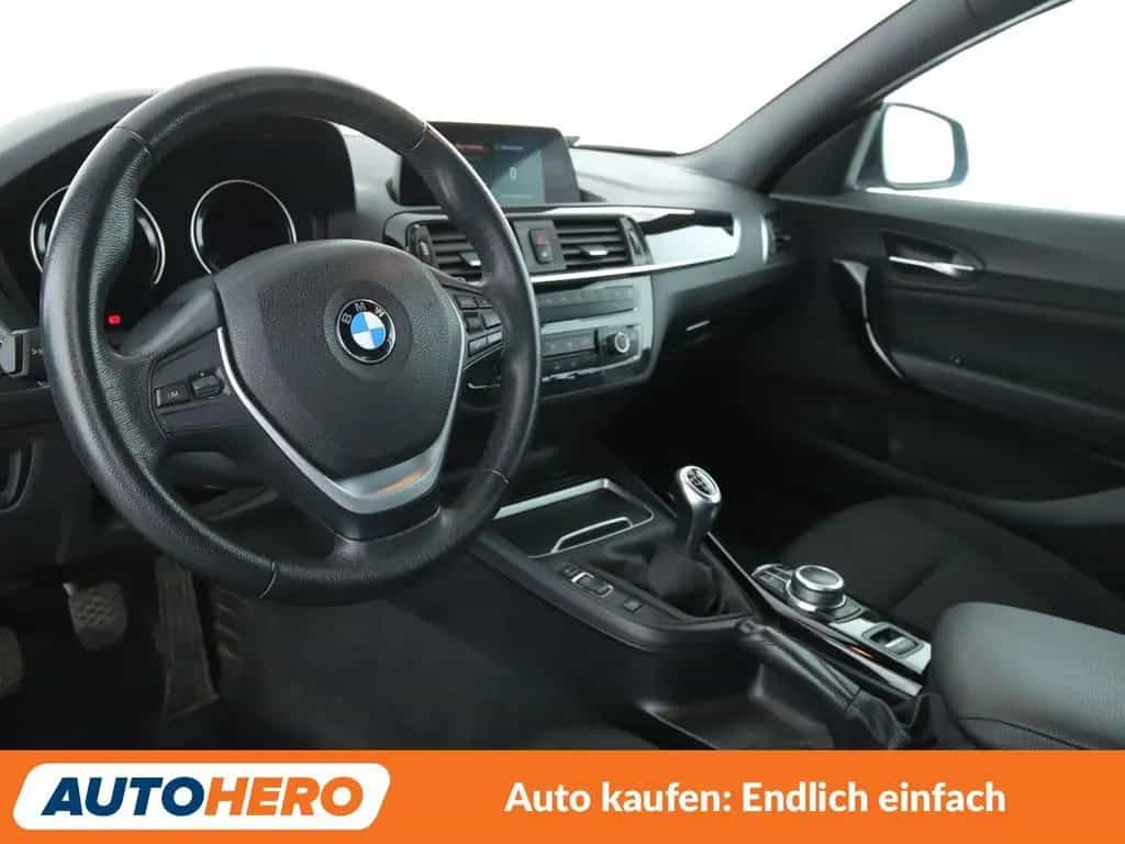 BMW 218 i *NAVI*LED*PDC*SHZ*KLIMA* 08/2018-photo-10
