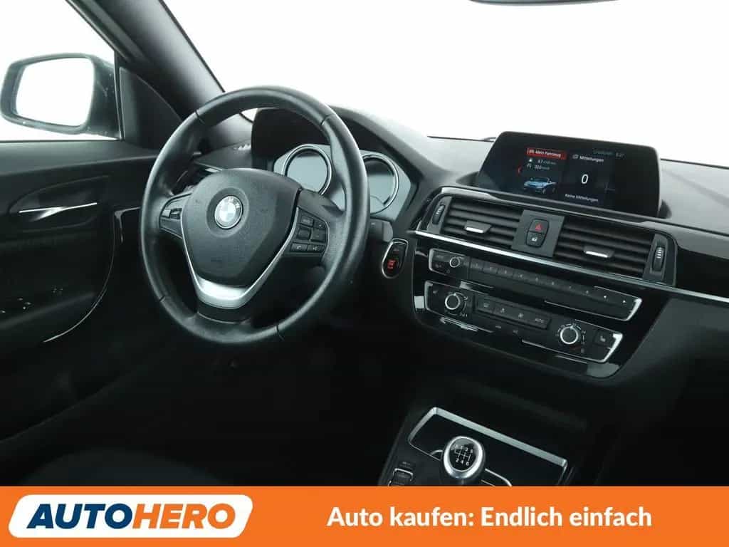 BMW 218 i *NAVI*LED*PDC*SHZ*KLIMA* 08/2018-photo-12
