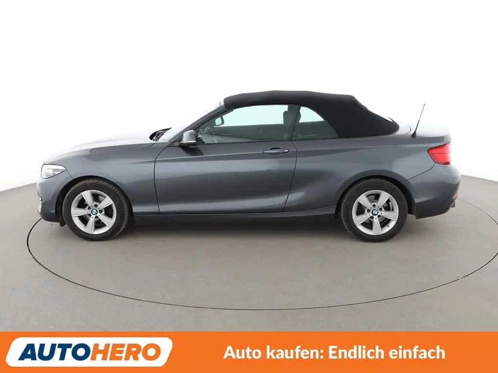 BMW 218 i *NAVI*LED*PDC*SHZ*KLIMA* 08/2018-photo-2
