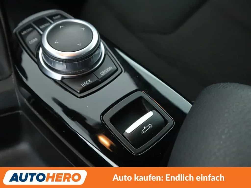 BMW 218 i *NAVI*LED*PDC*SHZ*KLIMA* 08/2018-photo-24